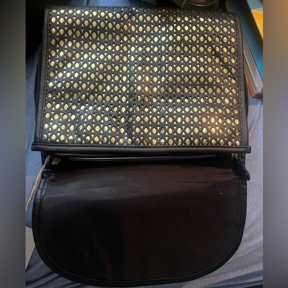 Kestrel Black & Gold Jewelry Travel/ To- Go Clutch - Picture 3 of 11